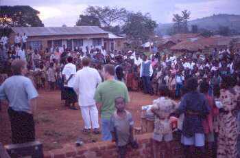 Dorfplatz in Magamaga, Uganda